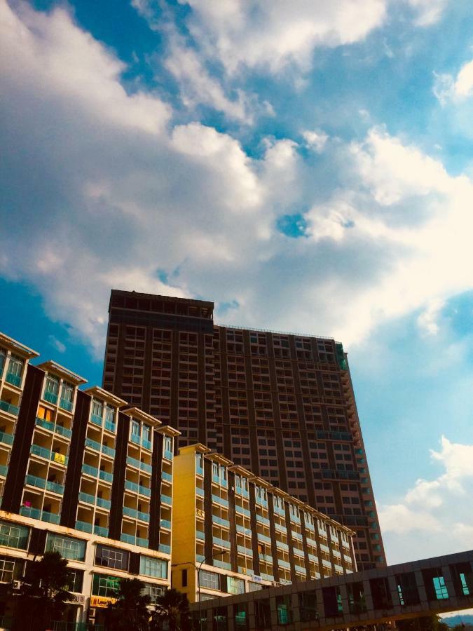 Corporate Hotel Suites At Hartamas / Mont Kiara كوالالمبور المظهر الخارجي الصورة